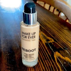 Makeup forever reboot